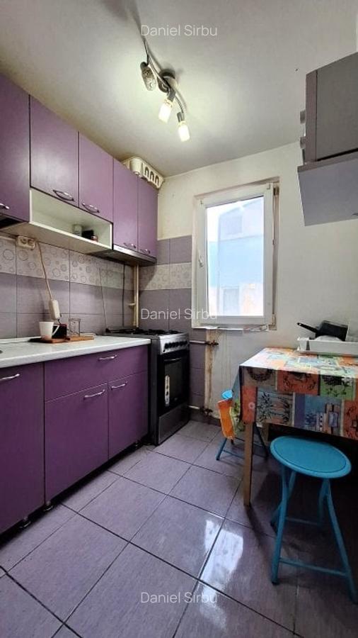 Apartament cu 2 camere semidecomandat în Brâncoveanu - 4