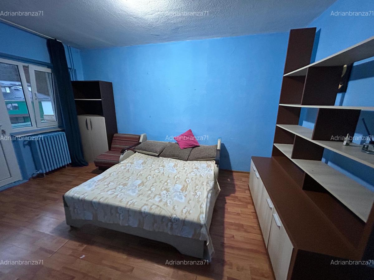 Inchiriez garsoniera - 1