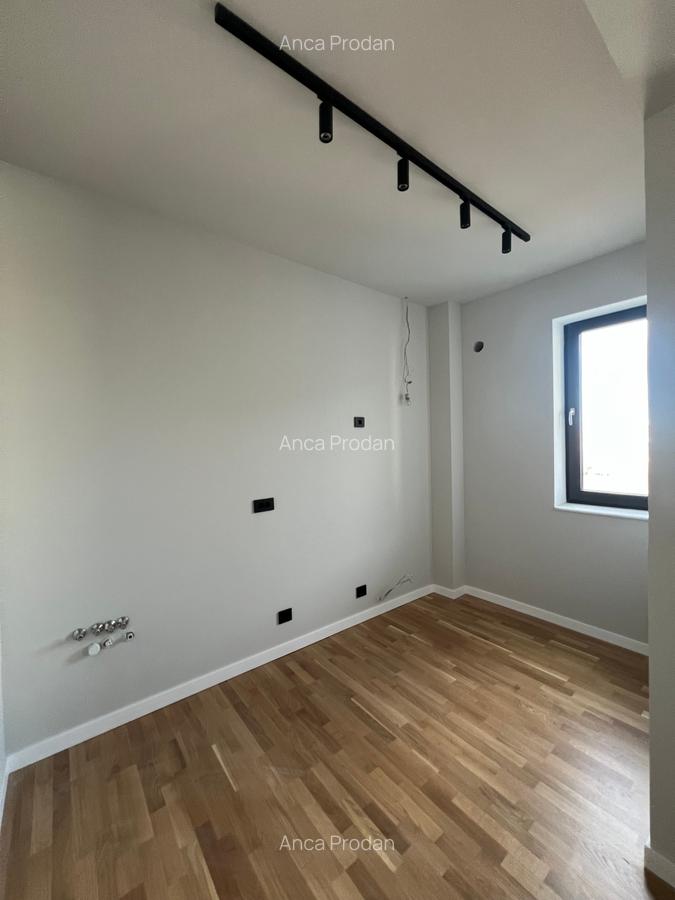 Apartament cu 3 camere semidecomandat în Barbu Văcărescu - 2