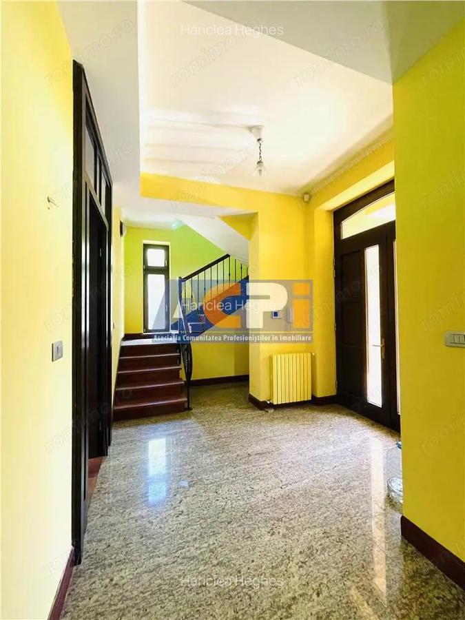 VANZARE CASA VILA 6 CAMERE 652 mp TEREN ZONA SISESTI SECTOR 1 - 9 VANZARE CASA VILA 6 CAMERE 652 mp TEREN ZONA SISESTI SECTOR 1 - 9