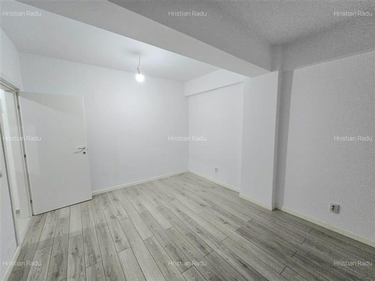 AP.2 CAM. SECTOR 1 CHITILEI MALL COLOSSEUM - 12