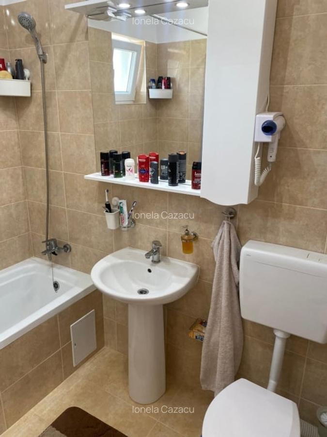 Apartament de vanzare- 2 camere (Zona Turnisor) - 8