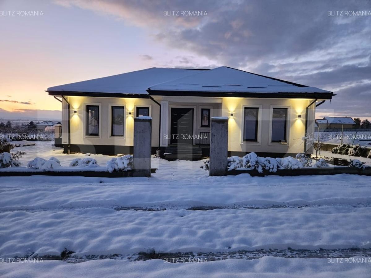 Casa Individuala , Suprafata utila 84/ 119 mp, Teren 500mp, Plopeni - 1