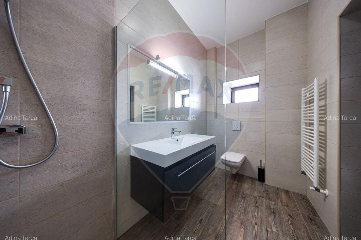 Apartament cu 3 camere, bloc exclusivist,  zona centrala, Brasov! - 14