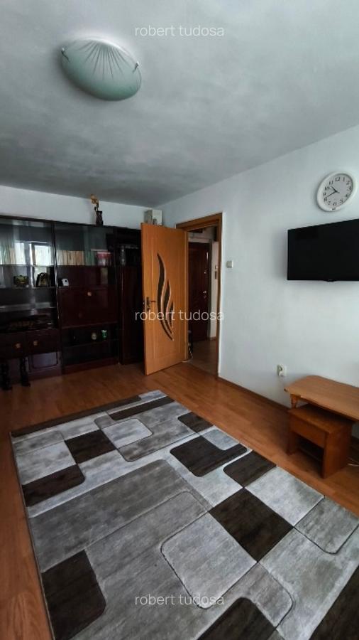 Apartament  2 camere decomandat - Tomis Nord, cap de linie 42-43. - 10