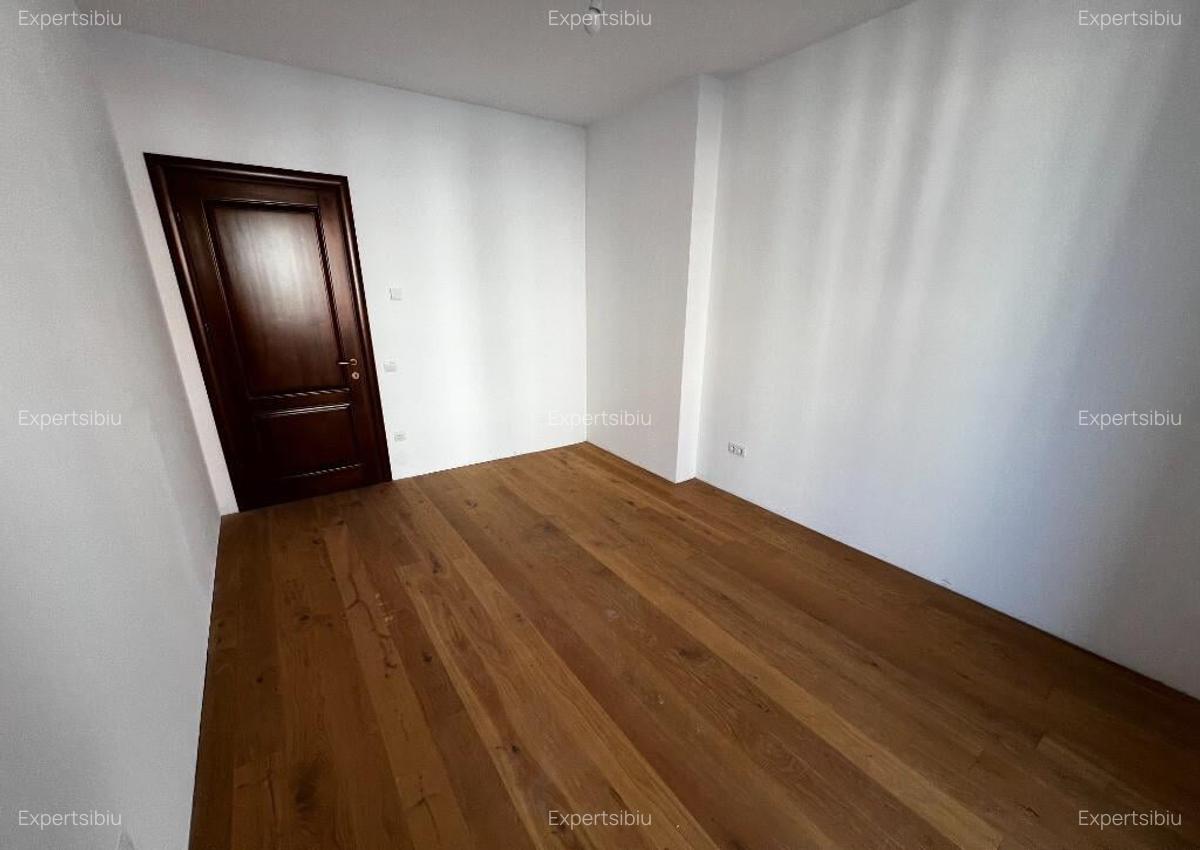 INCHIRIEZ apartament 3 camere nemobilat, in Cartier Balanta Residence - 8