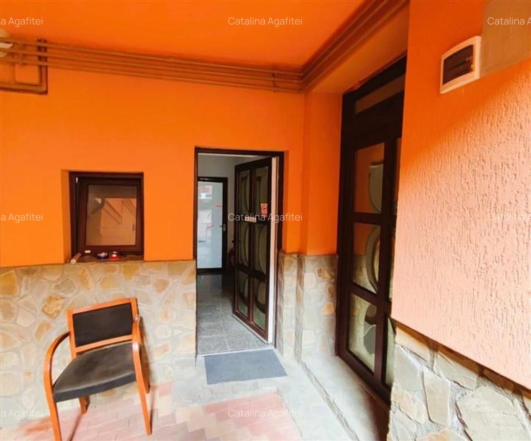 Spatiu Pretabil Servicii, Zona Castelului - 5