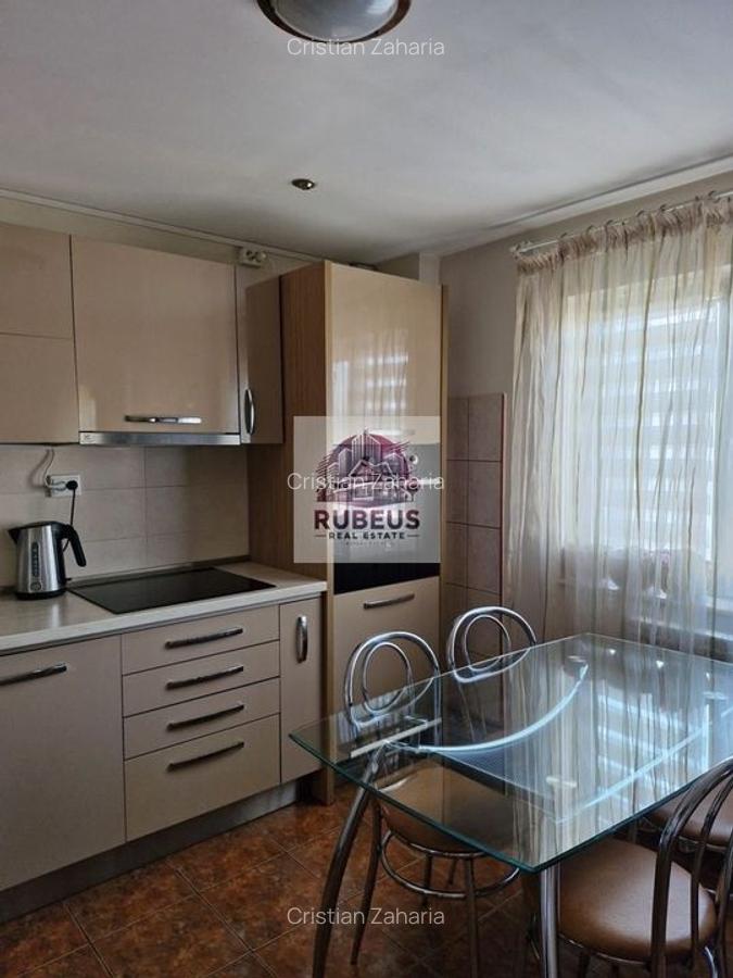 Apartament 4 camere modern + Garaj | Central, Drobeta TS - 3