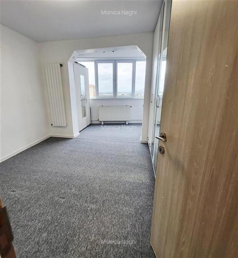 Apartament 3 camere,decomandat,renovat, suprafata generoasa,Garii,Brasov - 5