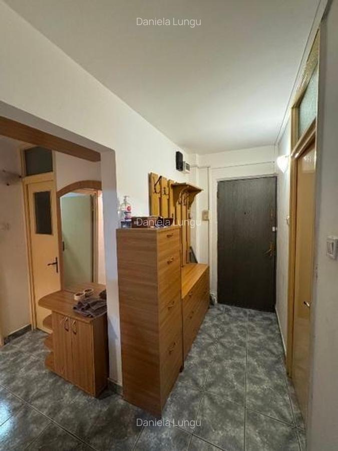 Aparatament 3 camere, mobilat și utilat, boxa, Tractorul, Brasov - 4