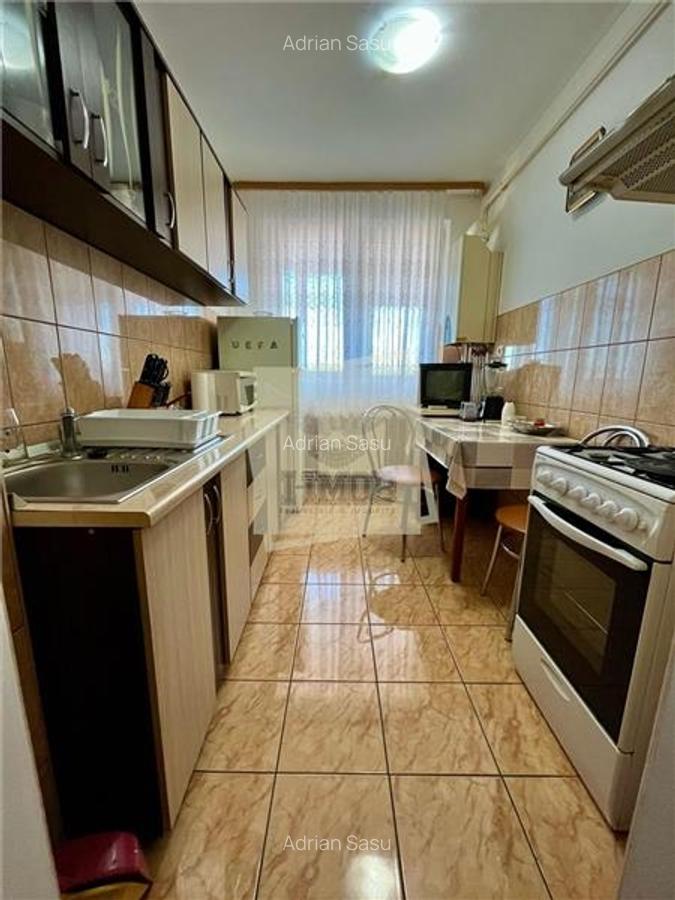 Apartament cu 2 camere si balcon inchis in Ciresica - 6