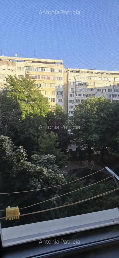 Garsoniera Alexandru Obregia /Piata Sudului - 3