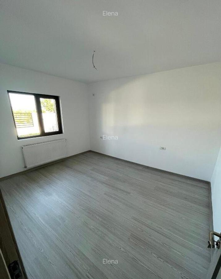 Casa cu teren generos|locatie foarte buna - 3
