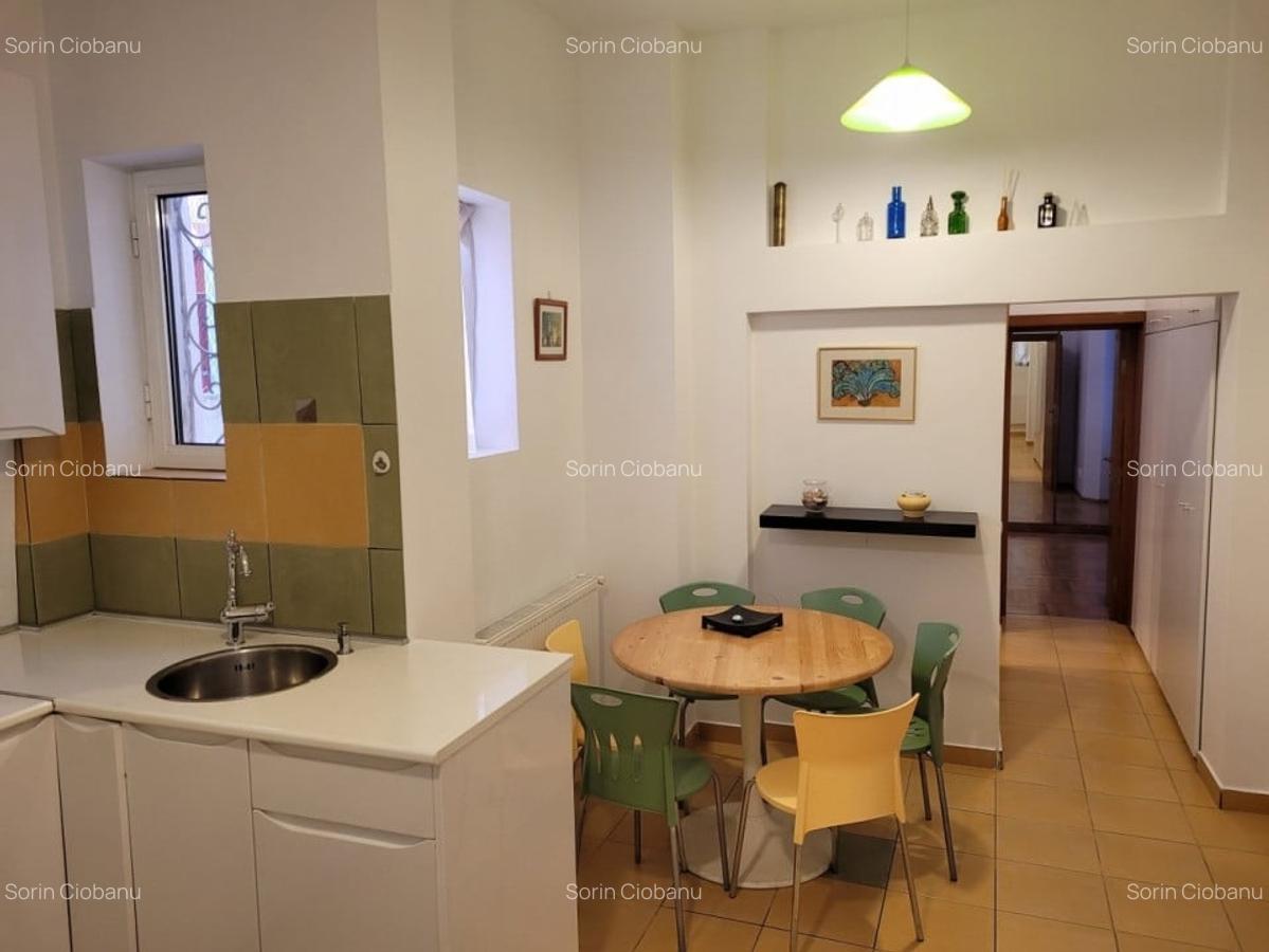 Apartament cu 4 camere decomandat, mobilat în Vitan Mall - 10