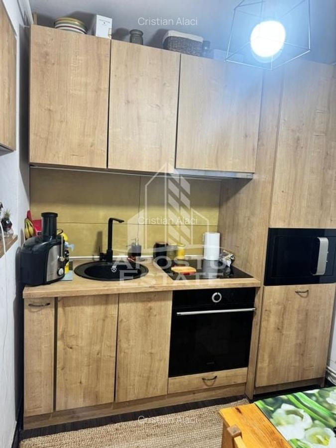Apartament cu 3 camere, centrala proprie, zona Lipovei - 6