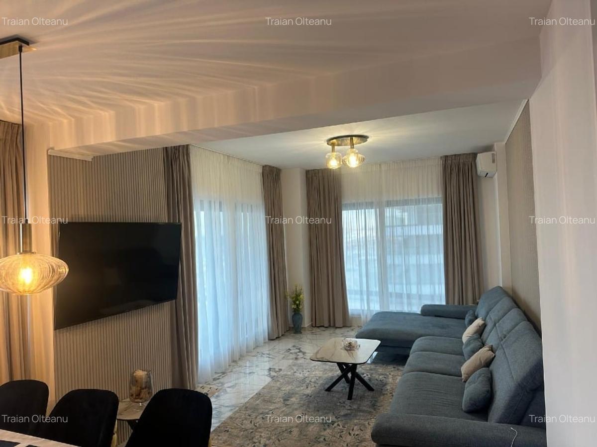 Vand apartament complet mobila, prima linie la plaja, zona Casa del mar - 6