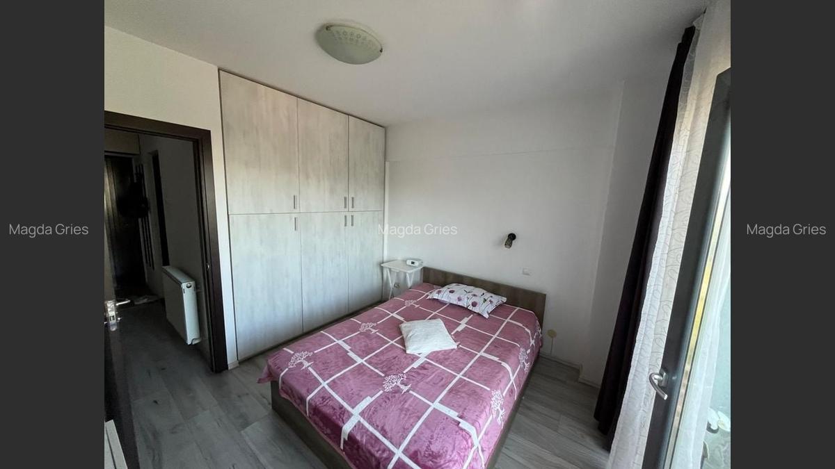 Garsonieră de 32 mp + balcon, etaj intermediar - 5