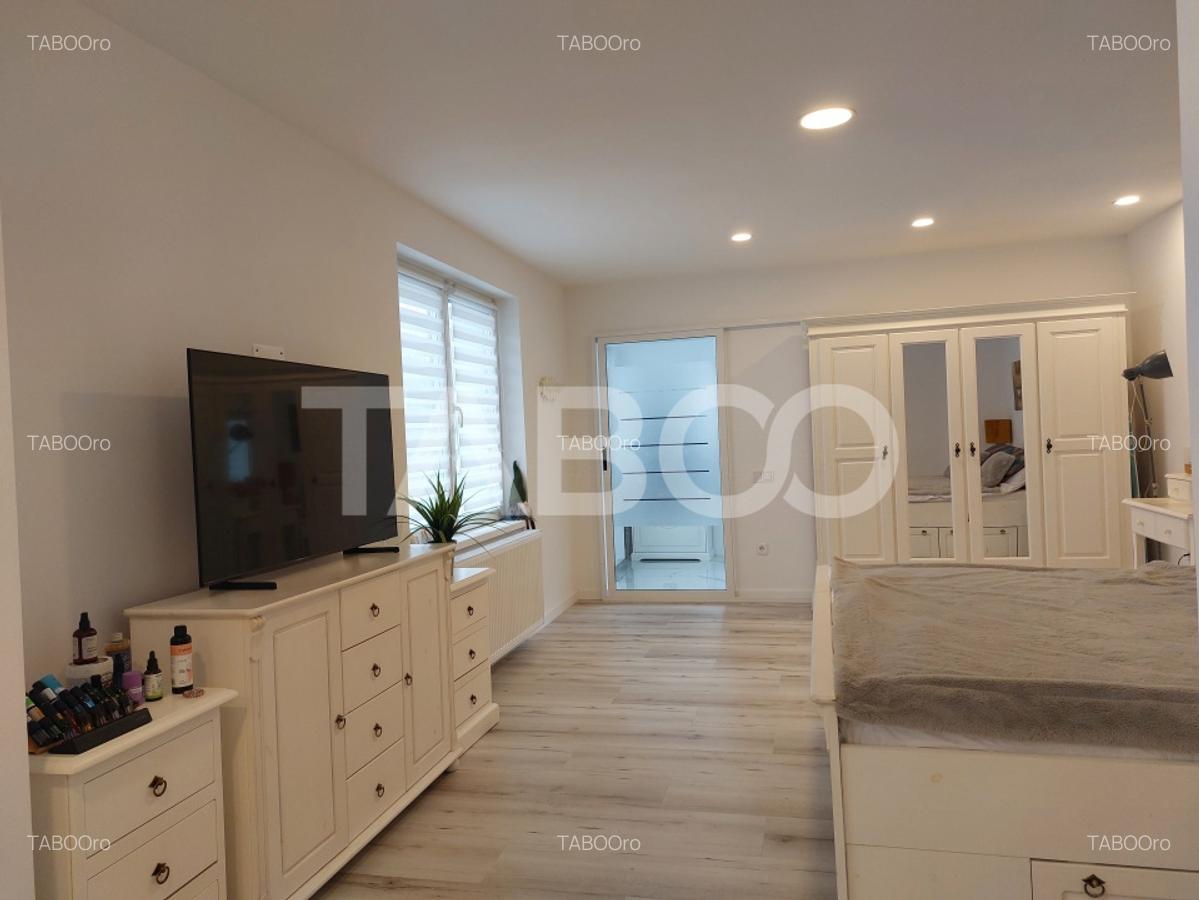 Casa individuala 2 camere 113 mpu curte libera 146 mp Cisnadie - 17