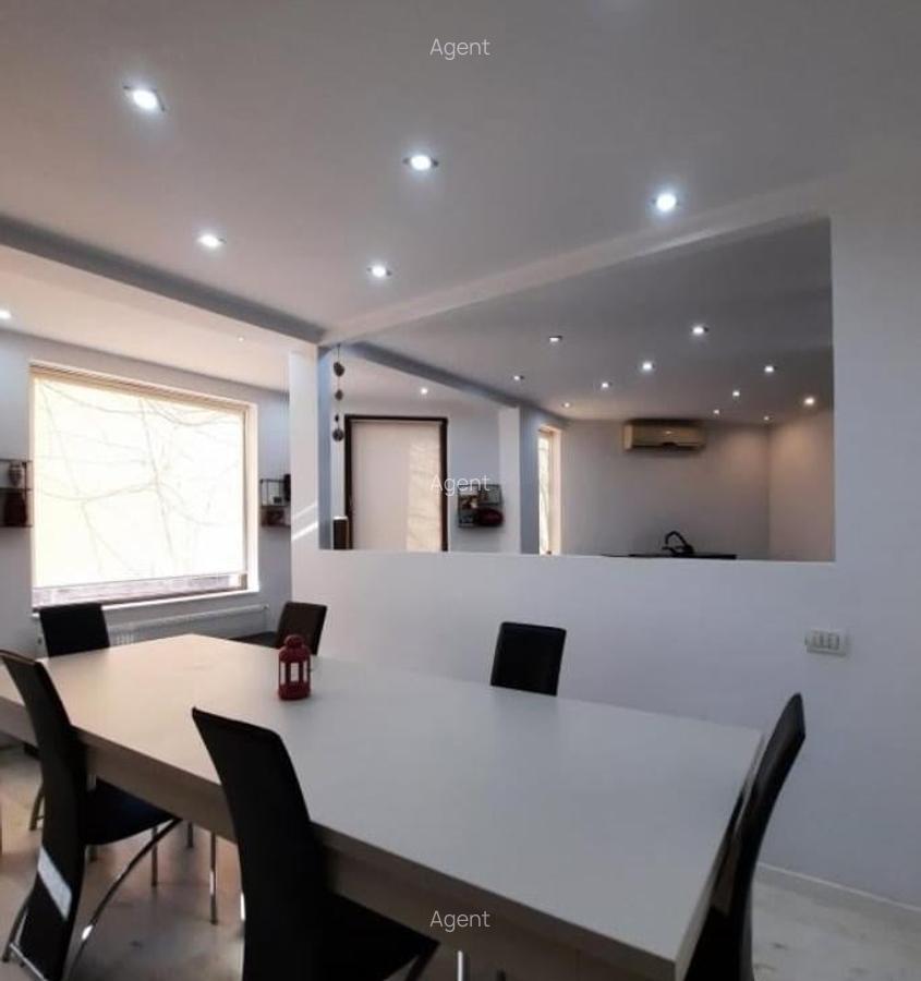 Casă cu 7 camere în Cumpăna - 5