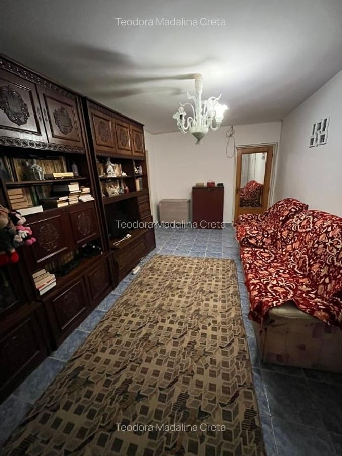 Vanzare apartament 4 camere - 5