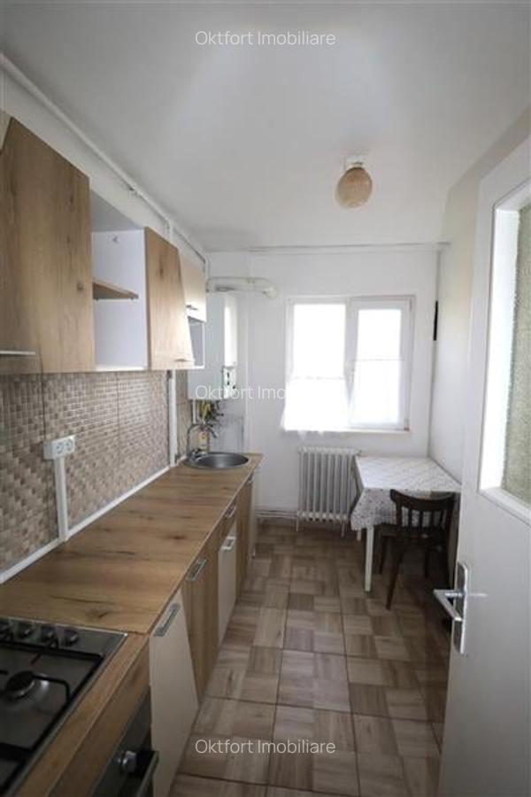 Apartament cu 2 camere decomandat în Complex Studențesc - 3