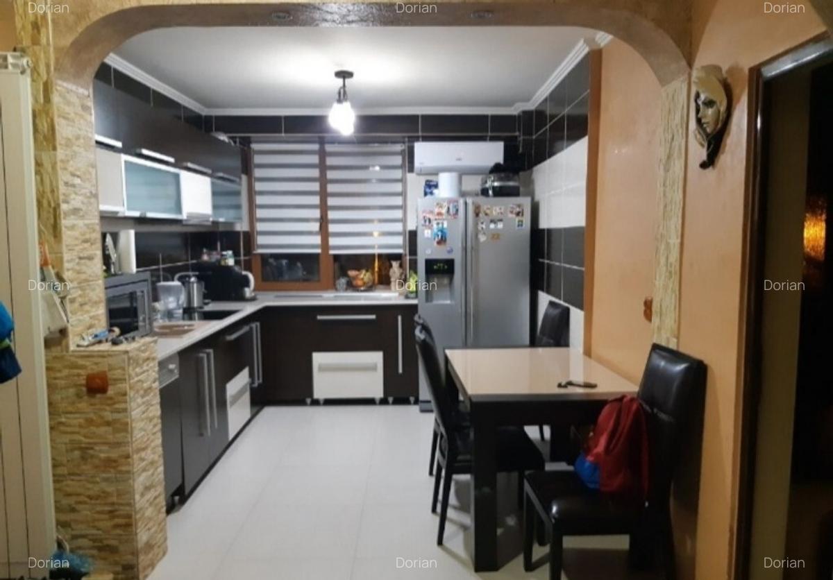 Apartament 3 camere Micro 17 - 3
