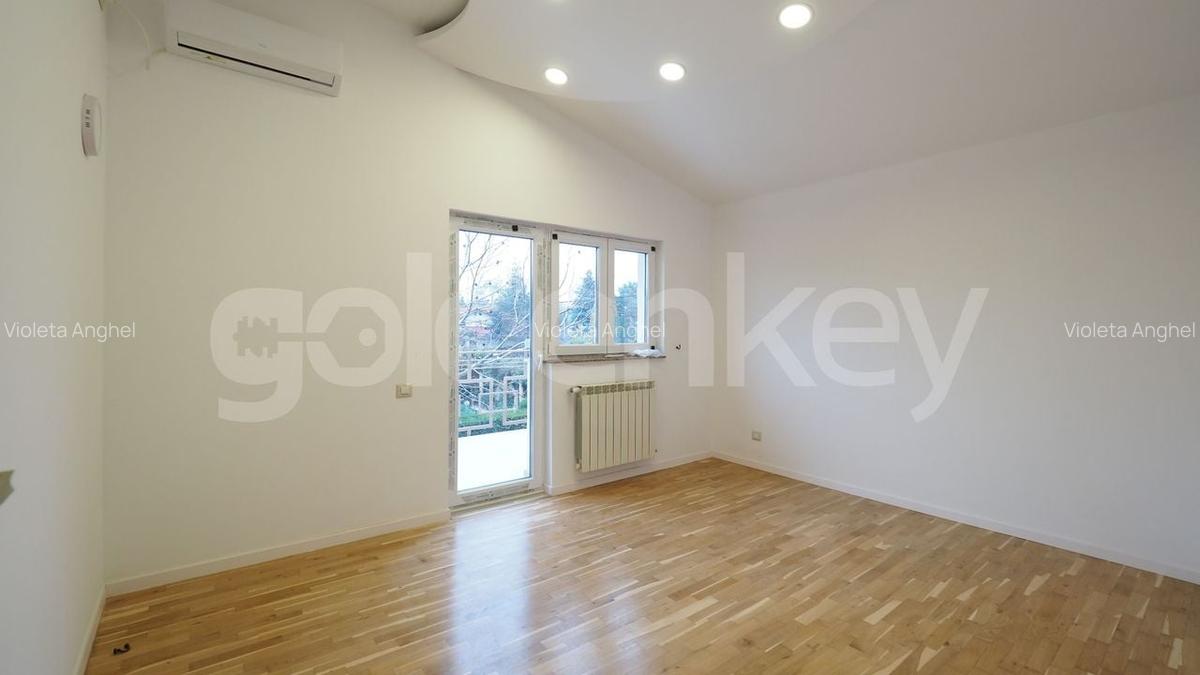 Vila spatioasa cu 6 camere si 500mp teren - 12