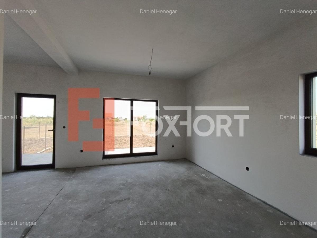 Triplex 5 camere, 2 bai, 114 mp utili, zona Plopi Timisoara - 3