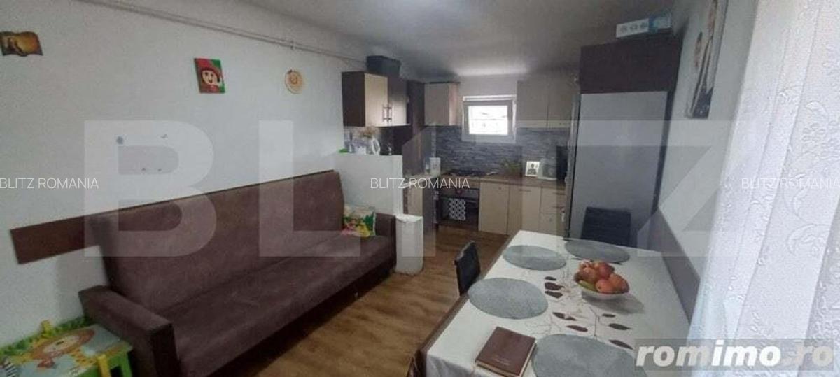 Apartament 2 camere, zona Decebal , cu scara interioara - 5