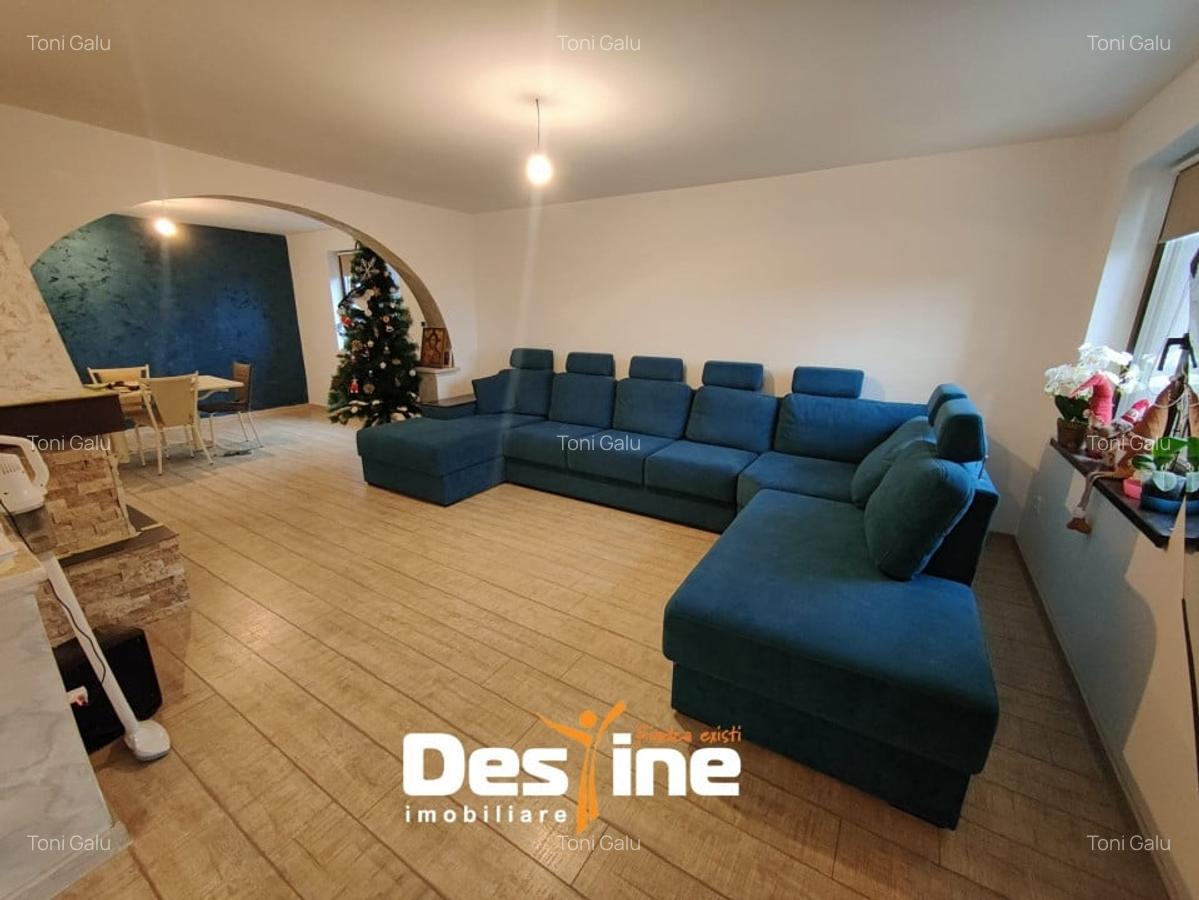 Casa exclusivista 5 camere S+P+1+pod 200 mp curte garaj renovata Valea Adanca - 19 Casa exclusivista 5 camere S+P+1+pod 200 mp curte garaj renovata Valea Adanca - 19