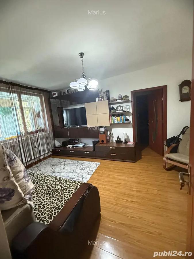 Apartament de vanzare - 1