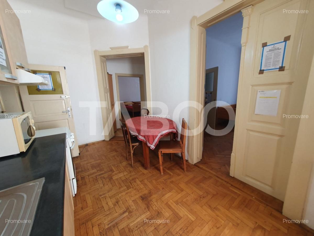 Casa de inchiriat zona Centrala 6 camere se inchiriaza si la muncitori - 13