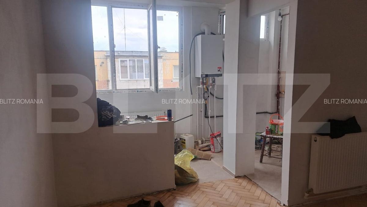 Garsoniera renovata, 30 mp, in zona Materna - 3