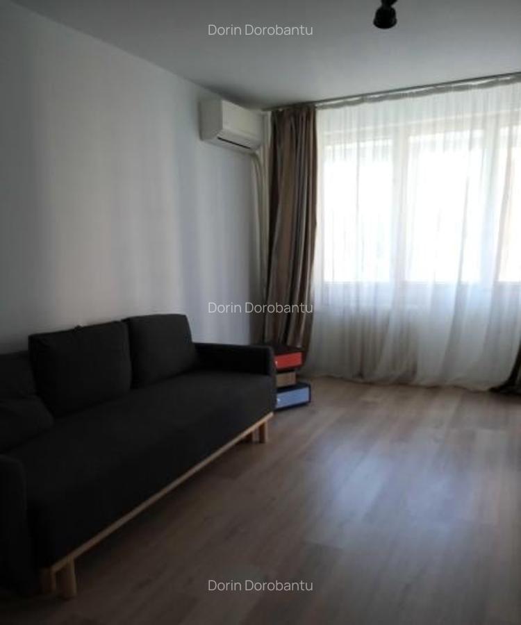 Apartament spatios 4 camere cartierul TIneretului - 1