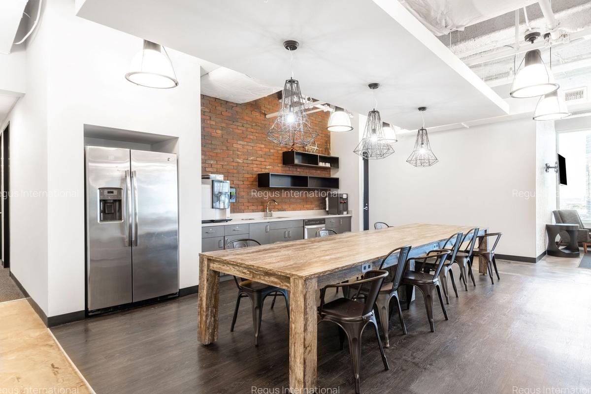 Alăturați-vă unui mediu de co-working cooperativ în Regus Vox Technology Park - 8