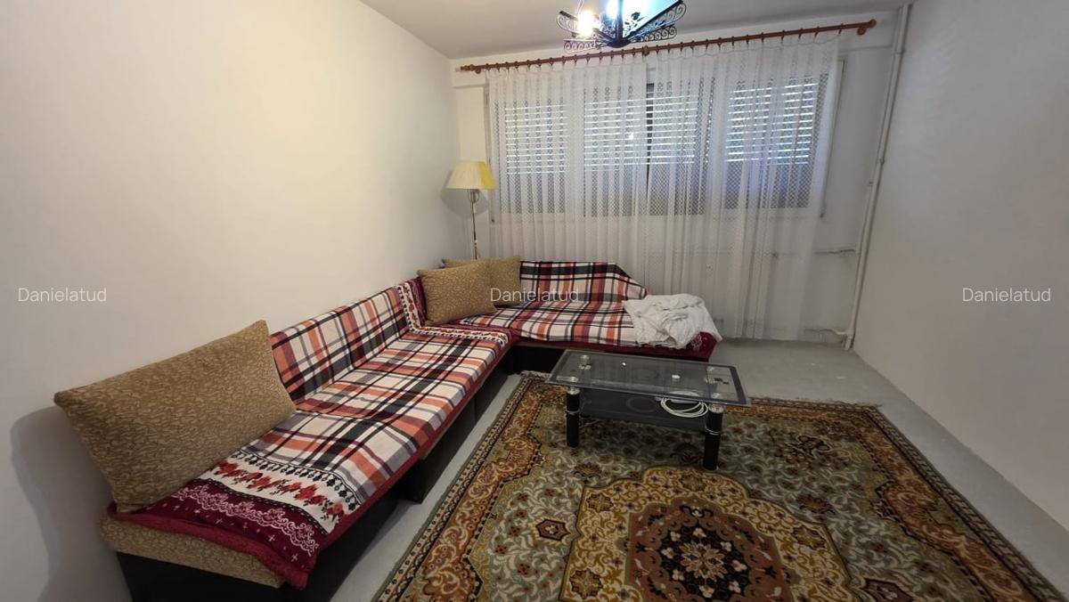 Vanzare 2 camere parter Drumul Taberei piata - 8