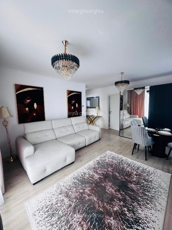 Apartament cu 3 camere decomandat în Băneasa - 1
