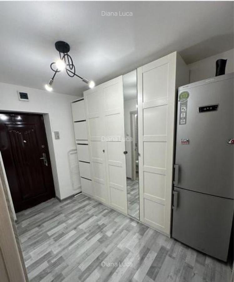 Vanzare garsoniera decomandata | Vitan Mall | 40 mp - 8 Vanzare garsoniera decomandata | Vitan Mall | 40 mp - 8