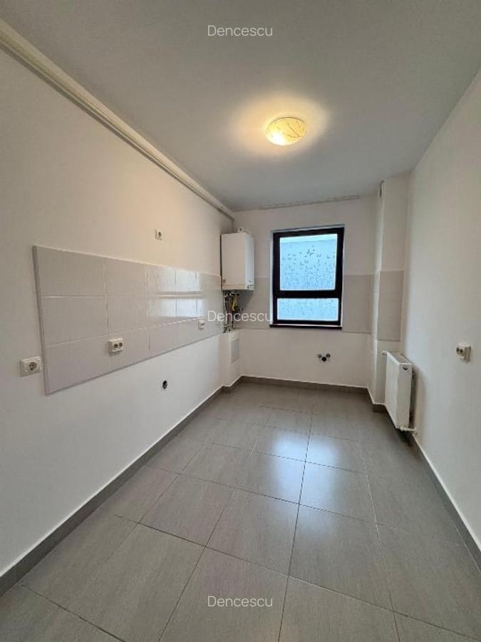 Apartament cu 2 camere decomandat în Tractorul - 5