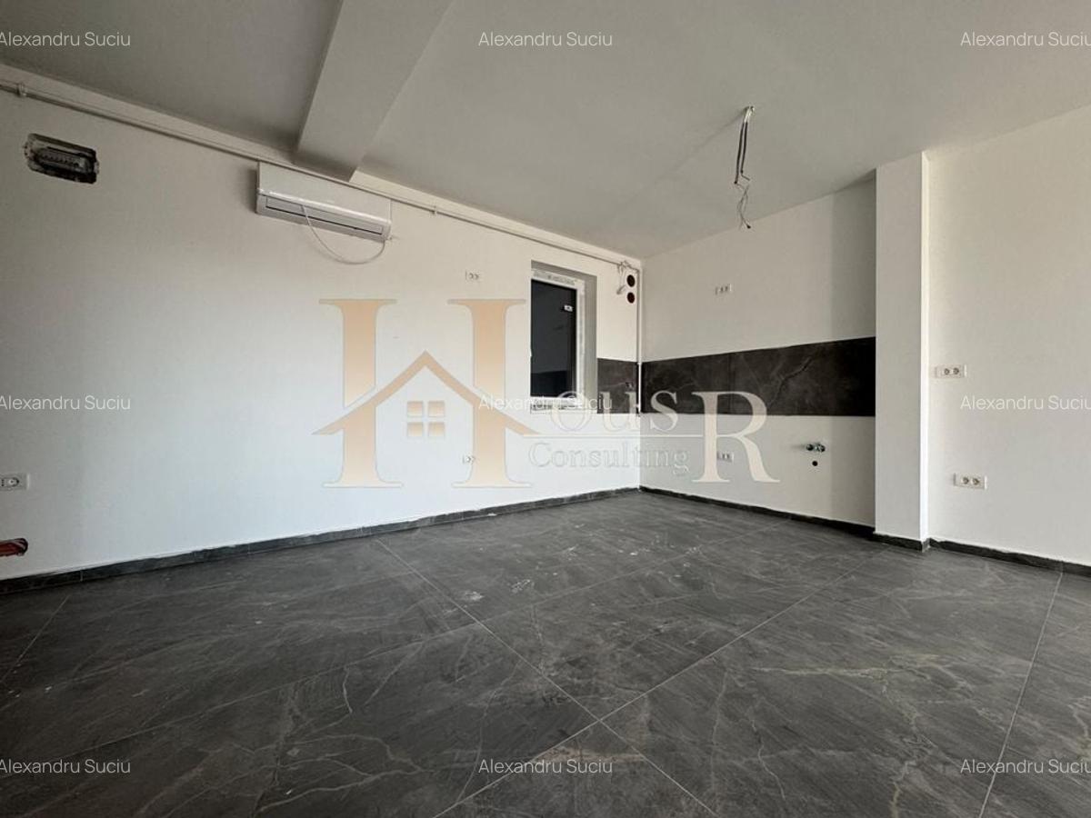 Etajul 1.Bloc Nou.Strada Asfaltata.Luminos - 8