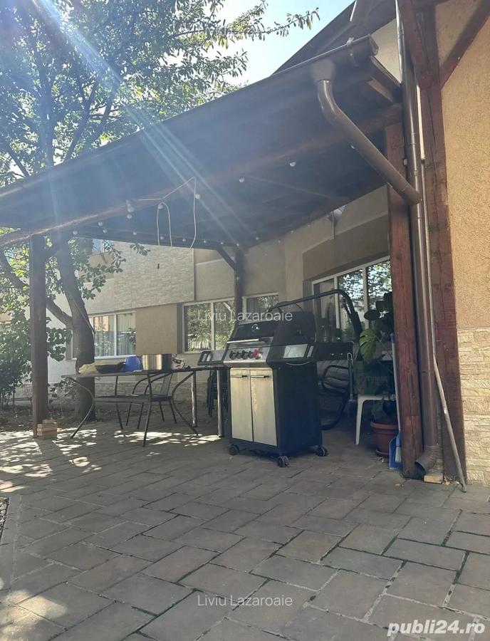 Vanzare Casa P+1 cu curte - 2