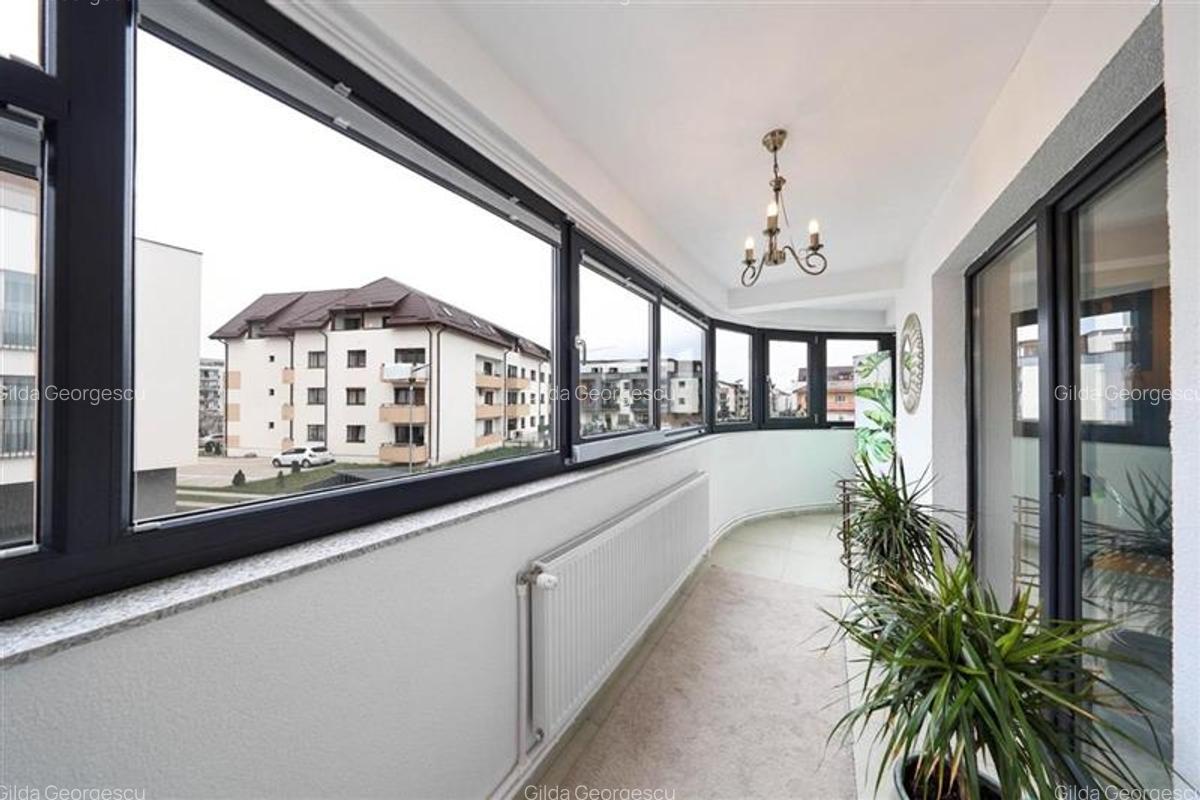 Apartament cu 2 camere decomandat, mobilat în Tractorul - 23