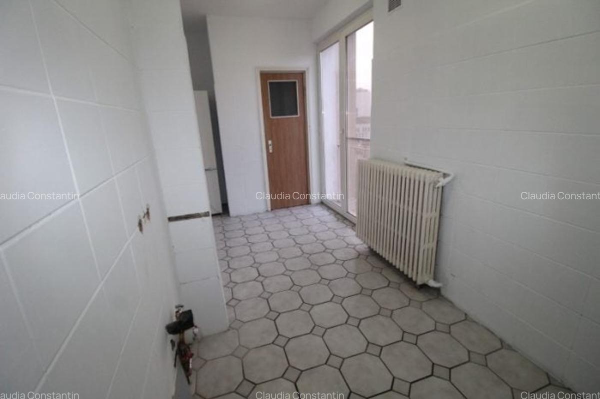 Vanzare apartament 4 camere|Romana|Magheru|Comision 0% - 11