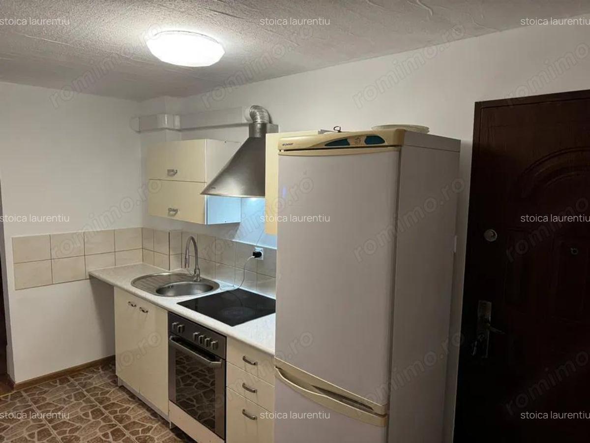 Apartament cu 2 camere - in zona Baba Novac - 3