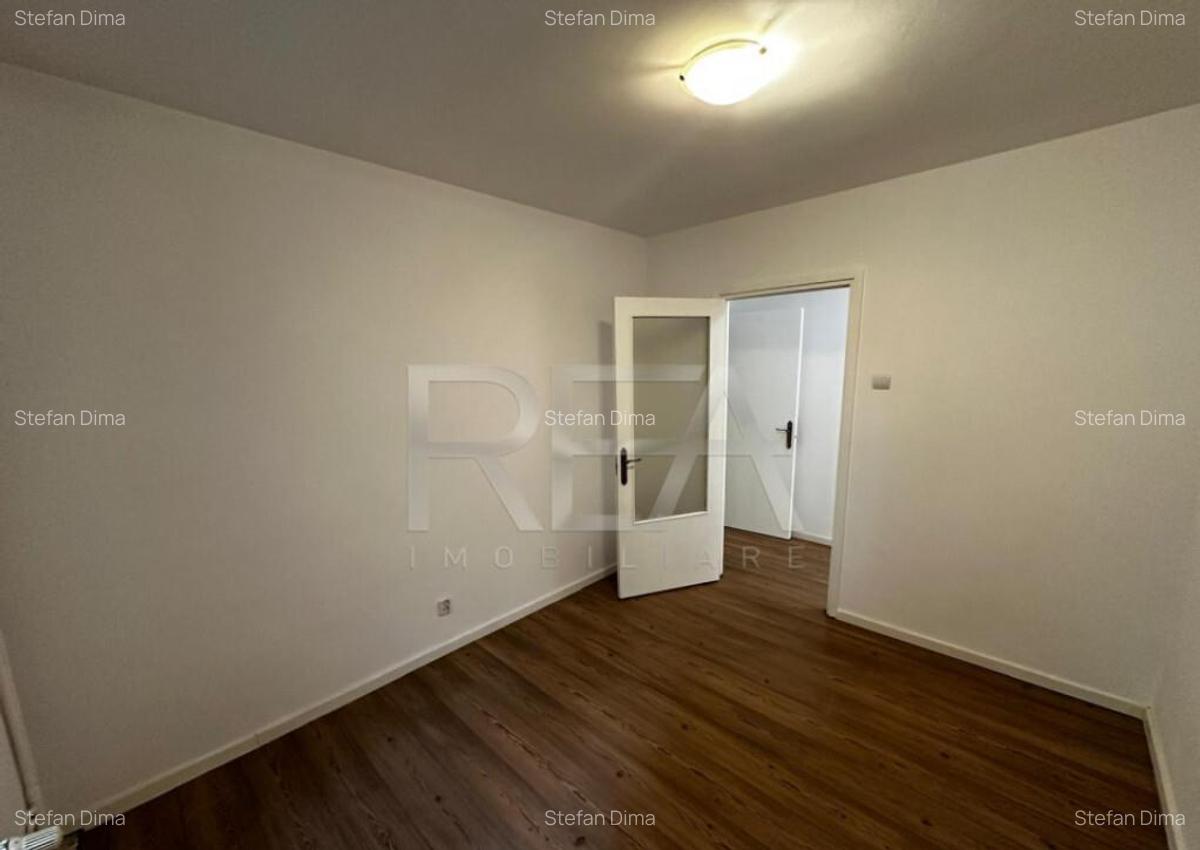 Apartament 3 Camere , Etajul 2 , Zona Alexandru Obregia - 6