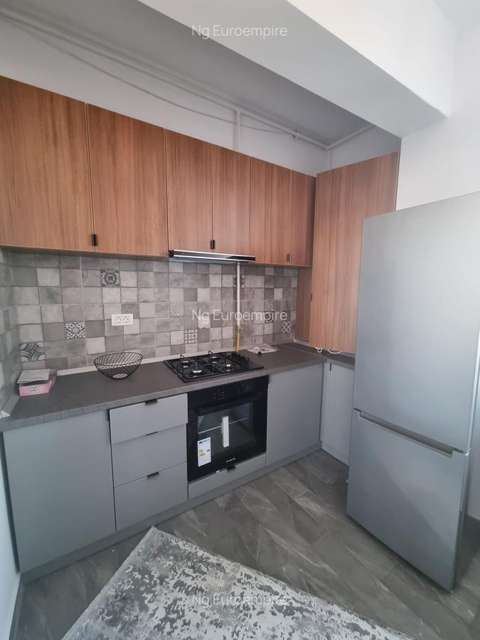 Apartament de inchiriat cu 3 camere, zona Veterani - 8 Apartament de inchiriat cu 3 camere, zona Veterani - 8