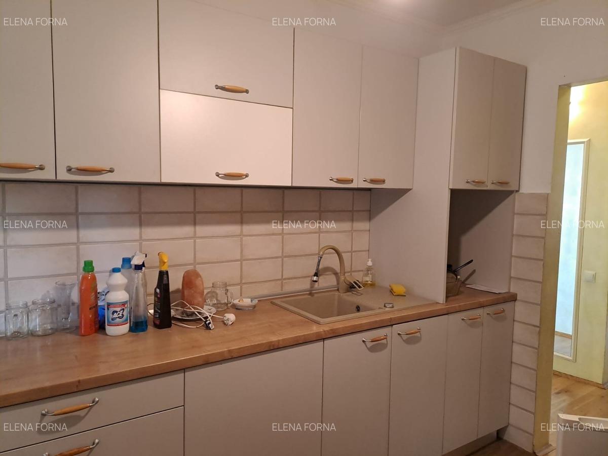 Apartament de vanzare cu 3 camere, zona Iulius Mall - 1