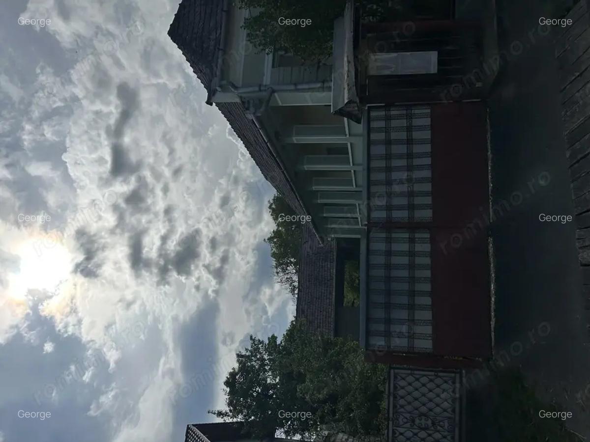 Casa de vanzare - 1