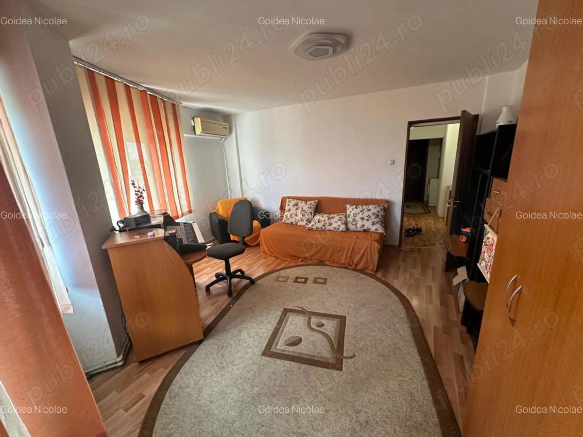 Vand apartament 2 camere - 7