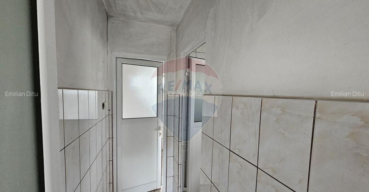 Complex comercial de 340mp in zona Obcini-Suceava - 11